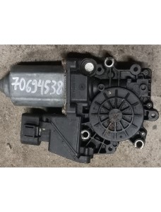 Aknatõstuki mootor vasak eesmine Audi A4 B6 2003 113846-113